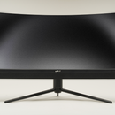Monitor curvo para juegos Mobile Pixels de 45" y relación de aspecto 32:9