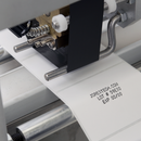 Aplicadora de Etiquetas Semiautomática para Envases Redondos con Impresora Integrada