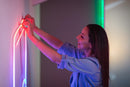 Twinkly Flex 3 m, tubo LED multicolor, tira LED RGB flexible, compatible con Alexa y Google Home, luces para juegos, más de 16 millones de colores, alimentación USB C, mapeo de aplicación, cable blanco
