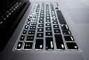 MacBook Pro de Apple 2015 de 15 pulgadas, i7 a 2,5 GHz, 16 GB de RAM, SSD de 128 GB, AMD Radeon R9 M370X, color plata (SOLO PARA PIEZAS)